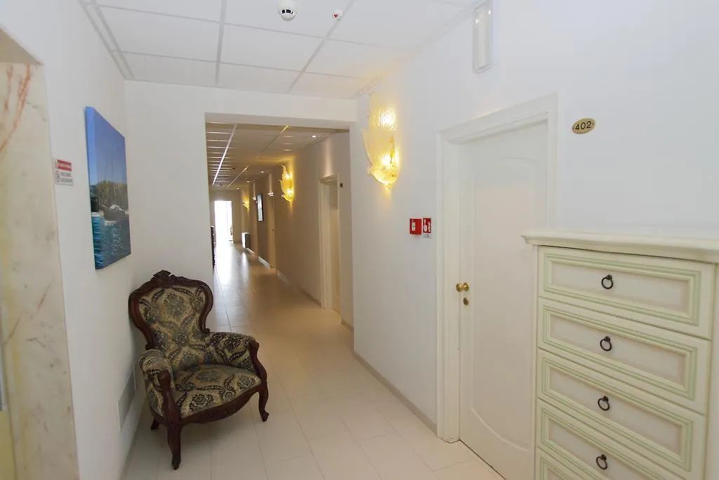 Hotel Spiaggia Marconi Rimini 3*,  Italy