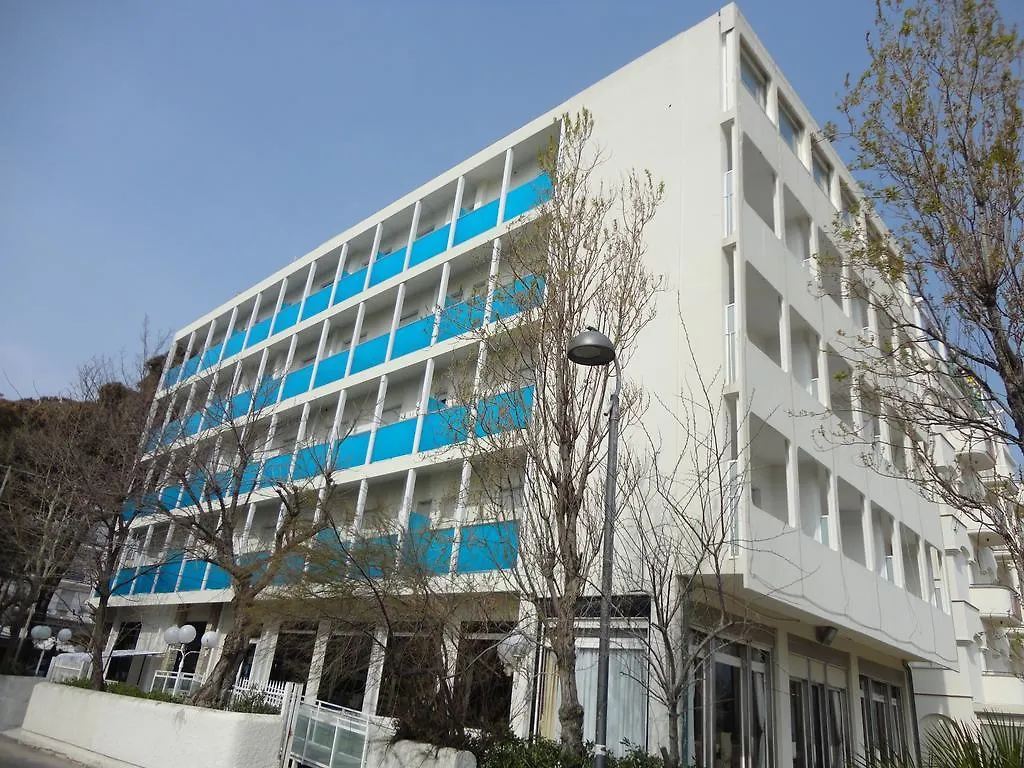 Hotel Spiaggia Marconi 리미니